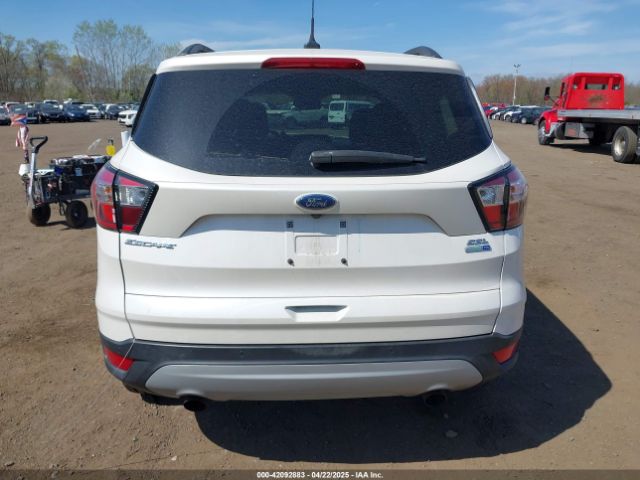 1FMCU9HDXJUC25514 Ford ESCAPE SEL