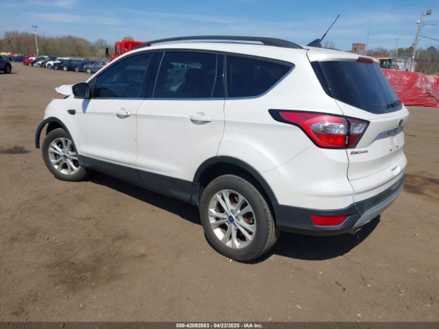 1FMCU9HDXJUC25514 Ford ESCAPE SEL