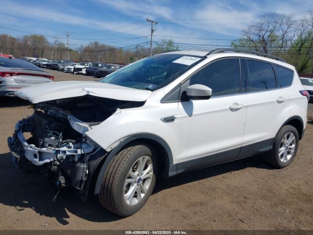 1FMCU9HDXJUC25514 Ford ESCAPE SEL