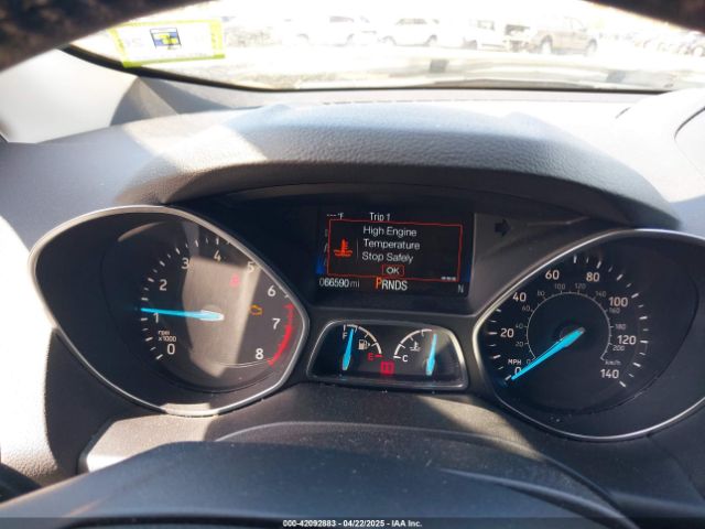1FMCU9HDXJUC25514 Ford ESCAPE SEL