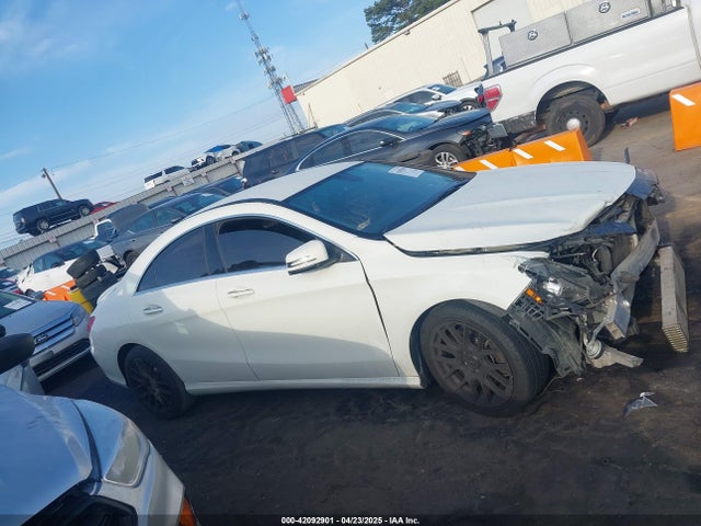 WDDSJ4EBXFN244635 Mercedes-Benz CLA 250