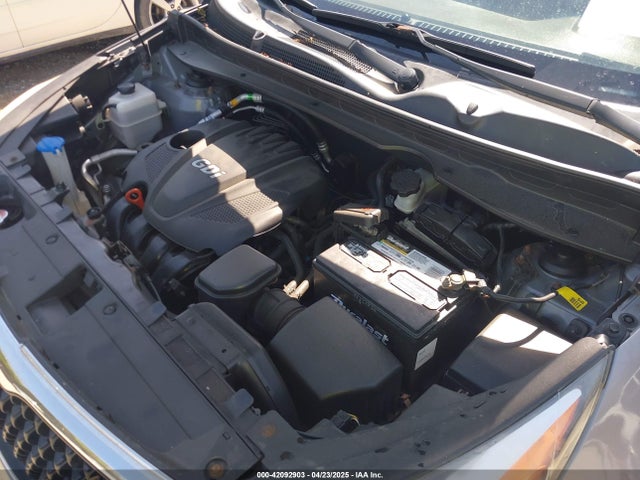 KNDPBCAC3E7587943 KIA Sportage Lx