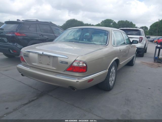 1999 JAGUAR XJ8 SAJHD604XXC869681 Photo 3