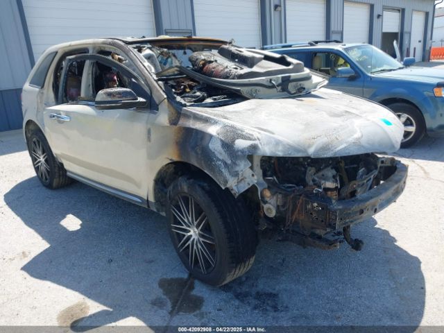 2LMDJ8JK5EBL13869 Lincoln MKX