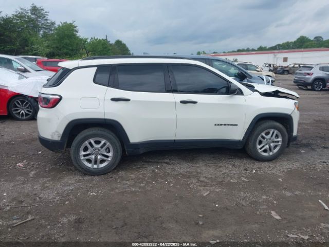 3C4NJCAB4JT250799 Jeep Compass Sport Fwd