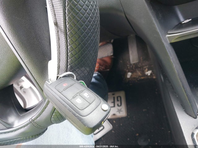 1GNALBEK2GZ102172 Chevrolet EQUINOX LS
