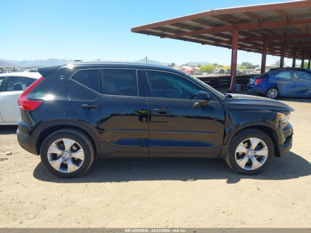 YV4AC2HK4L2226318 Volvo Xc40 T4 Momentum