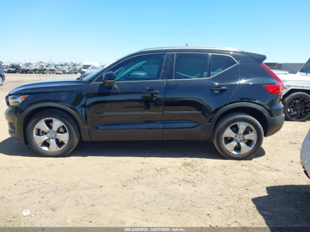 YV4AC2HK4L2226318 Volvo Xc40 T4 Momentum