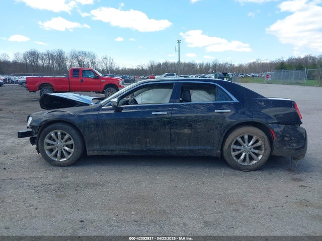 Chrysler 300c Awd 2016 2C3CCAKG4GH325443 Image 14