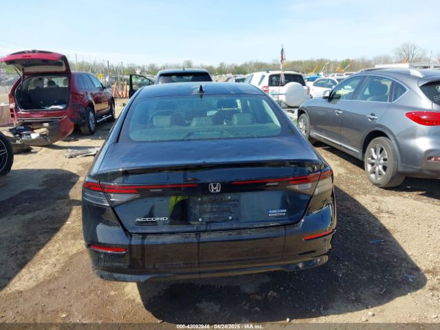 1HGCY2F88PA040055 Honda Accord Hybrid Touring