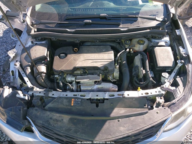 1G1BC5SMXH7110305 Chevrolet Cruze Ls Auto