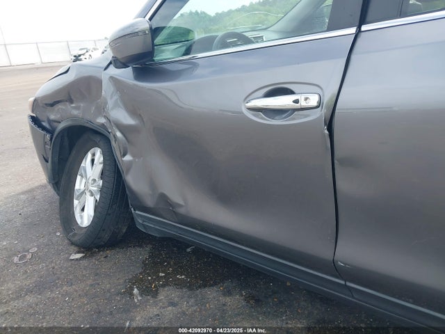 Nissan ROGUE SV 2016 KNMAT2MT0GP685324 Image 18