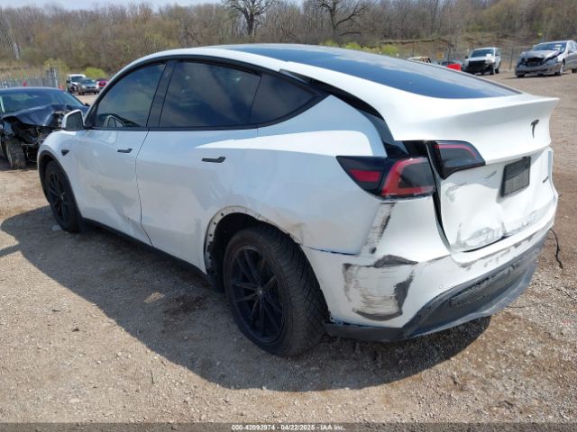7SAYGAEE8NF547845 Tesla Model Y