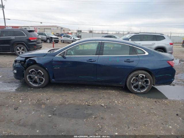 1G1ZD5ST1NF180800 Chevrolet Malibu Fwd Lt