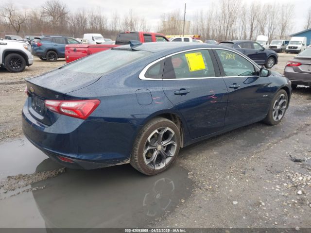 1G1ZD5ST1NF180800 Chevrolet Malibu Fwd Lt