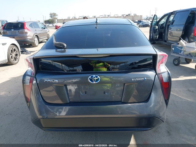 JTDKBRFU0G3503585 Toyota Prius Two