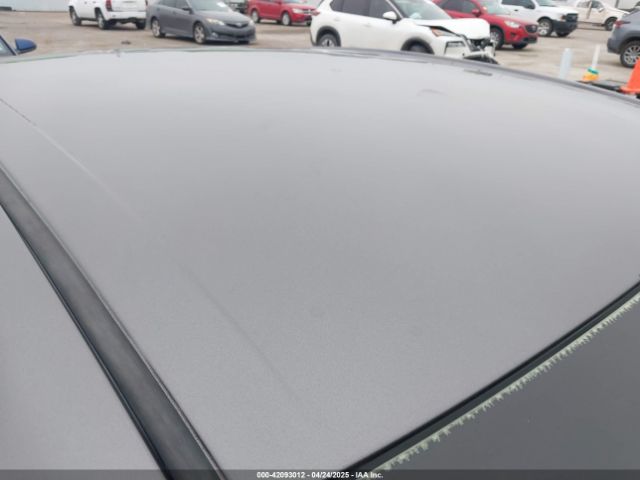 4T1B11HK6JU036332 Toyota CAMRY SE