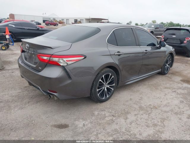 4T1B11HK6JU036332 Toyota CAMRY SE