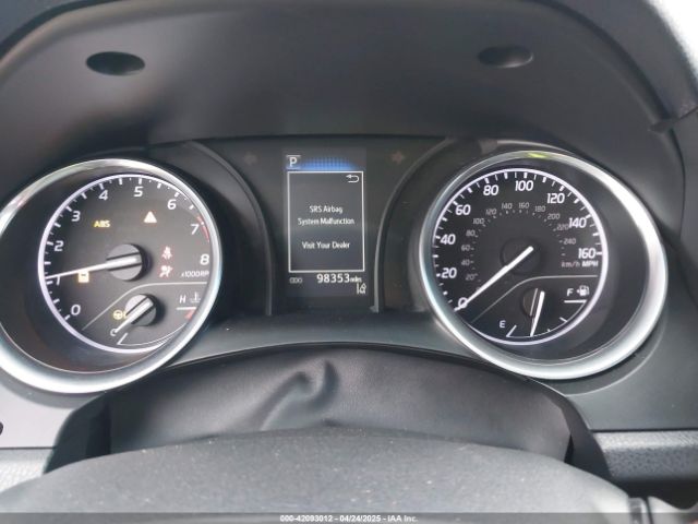4T1B11HK6JU036332 Toyota CAMRY SE