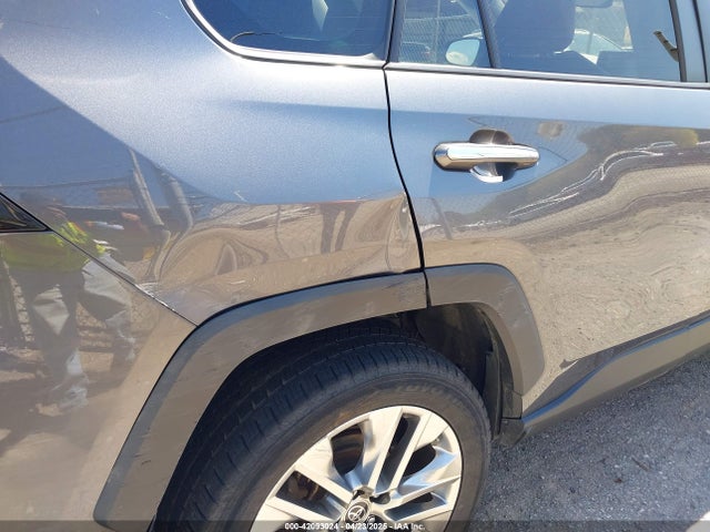 JTMN1RFV3KD521977 Toyota Rav4 Limited