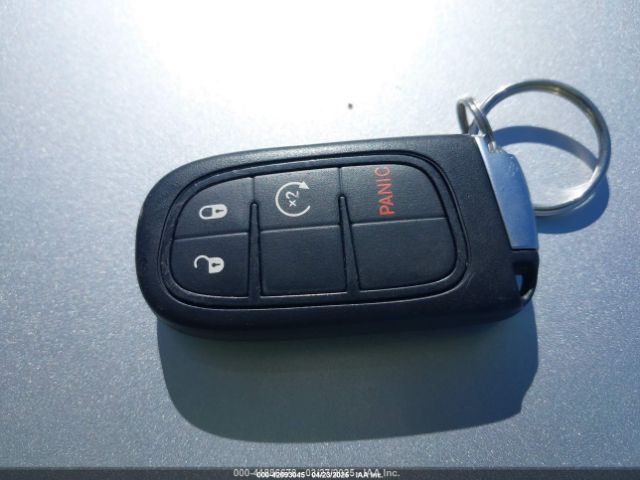 1C4PJMDS5FW588241 Jeep Cherokee Limited