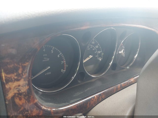Продажа на аукционе авто 2004 Jaguar Xj Xj8, vin: SAJWA71C14SG27541, номер лота: 42093053