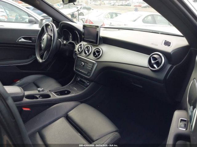 WDDSJ4EB4GN376095 Mercedes-Benz CLA 250