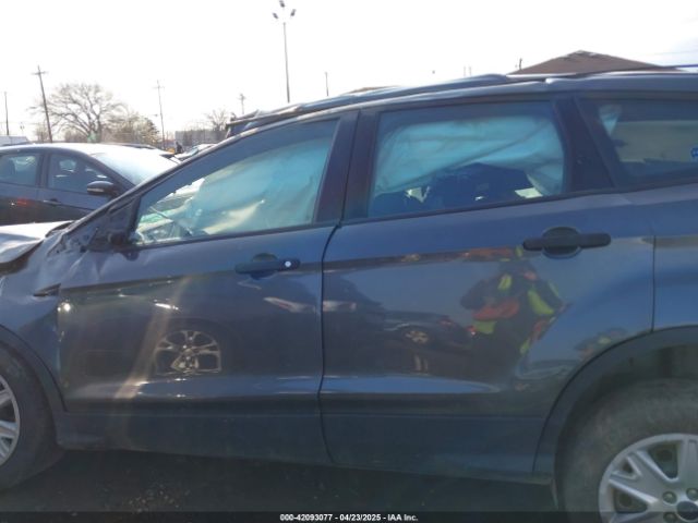 1FMCU0F79GUC54455 Ford ESCAPE S