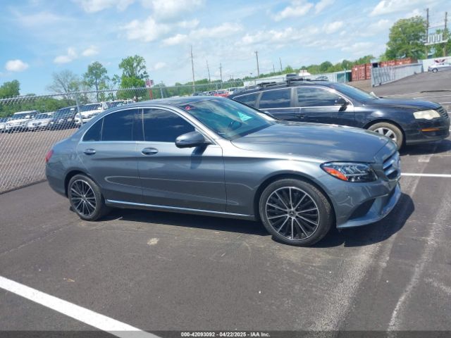W1KWF8DBXMR645829 Mercedes-Benz C 300 Sedan