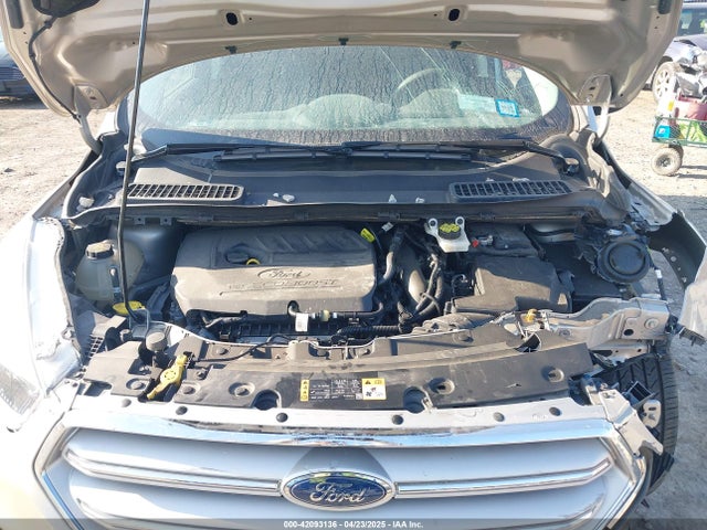 1FMCU9GD2JUD12616 Ford ESCAPE SE