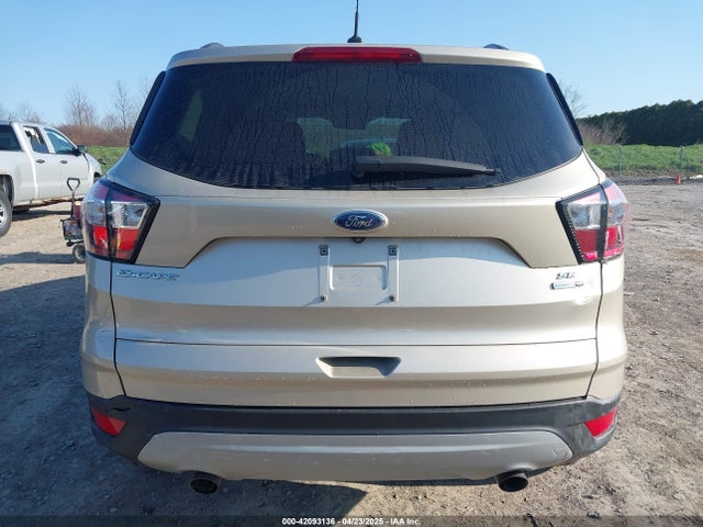 1FMCU9GD2JUD12616 Ford ESCAPE SE