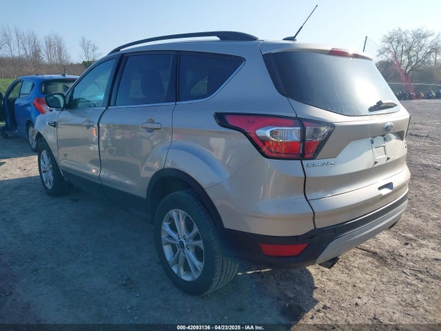 1FMCU9GD2JUD12616 Ford ESCAPE SE