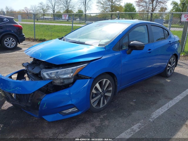 Nissan Versa 2020 3N1CN8FV5LL877058 Image 2