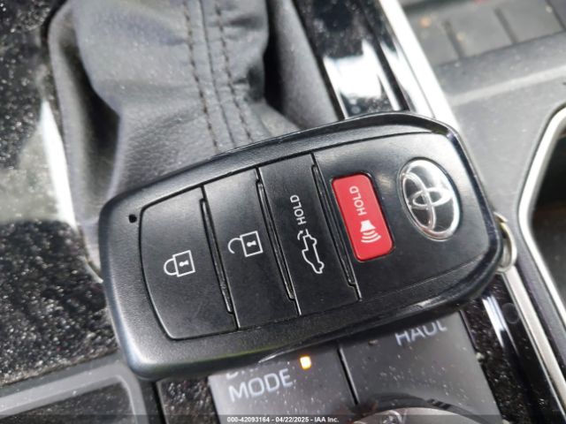 5TFLA5DB5NX040513 Toyota Tundra Sr5