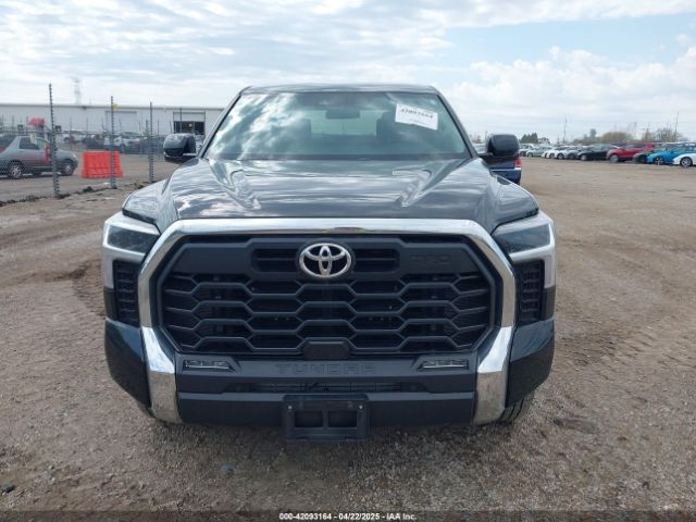 5TFLA5DB5NX040513 Toyota Tundra Sr5