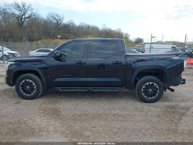 5TFLA5DB5NX040513 Toyota Tundra Sr5