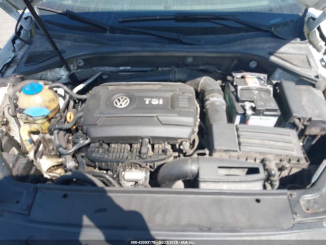 2017 VOLKSWAGEN PASSAT 1VWBT7A30HC037915 Photo 9