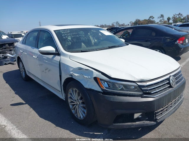 1VWBT7A30HC037915 Volkswagen 1.8 tsi