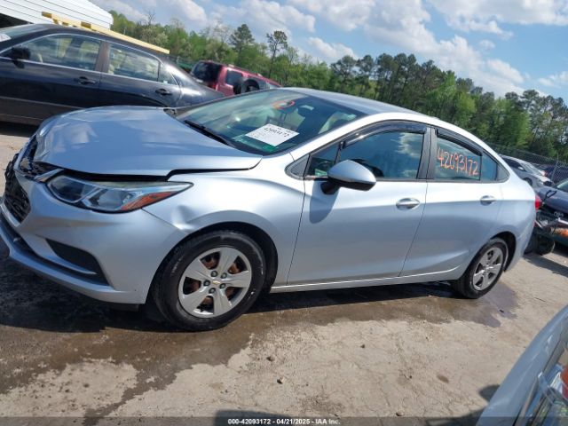 1G1BC5SM0J7157137 Chevrolet Cruze Ls Auto