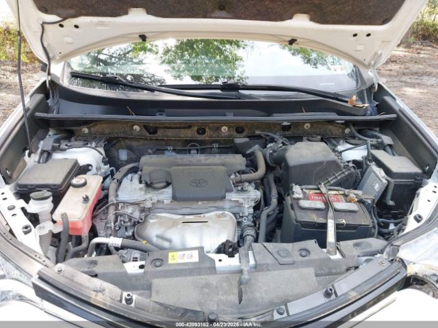 JTMZFREV6HJ110359 Toyota RAV4 LE