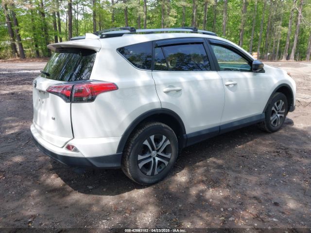 JTMZFREV6HJ110359 Toyota RAV4 LE