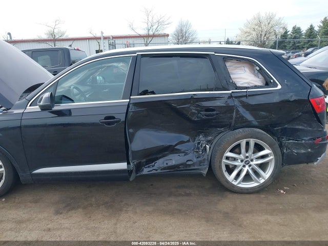 2018 AUDI Q7 WA1VAAF75JD045016 Photo 5