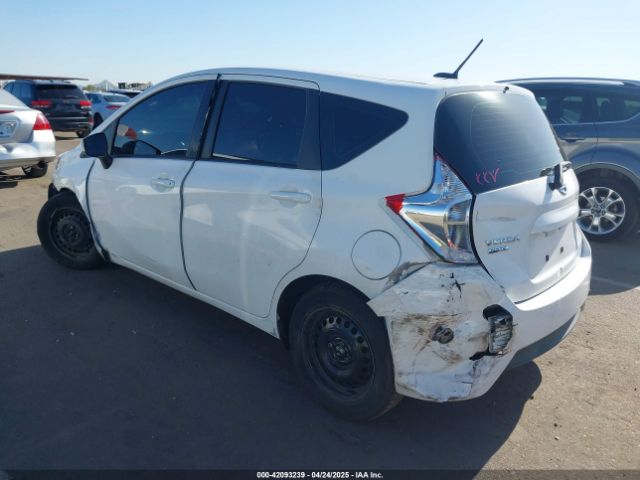 2017 NISSAN VERSA NOTE 3N1CE2CP2HL367535 Photo 2