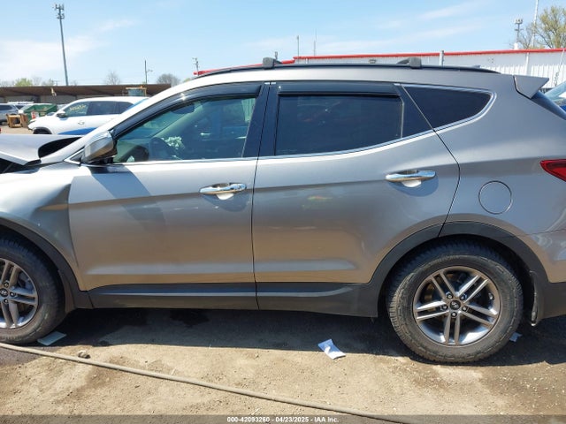 5XYZUDLB0HG435719 Hyundai Santa Fe Sport 2.4l