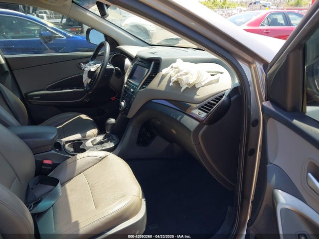 5XYZUDLB0HG435719 Hyundai Santa Fe Sport 2.4l