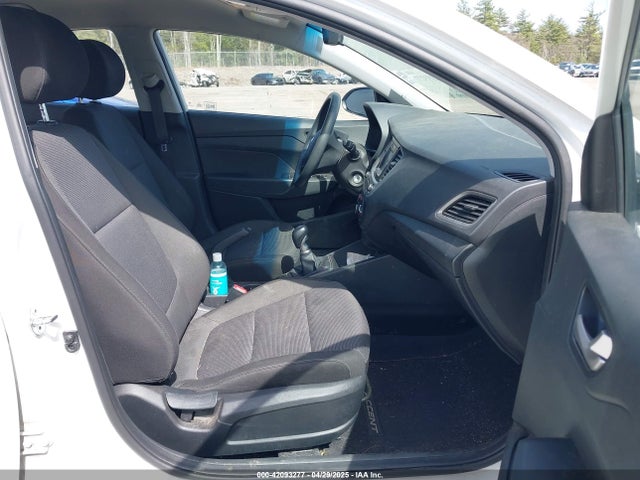 3KPC24A3XJE020725 Hyundai Accent
