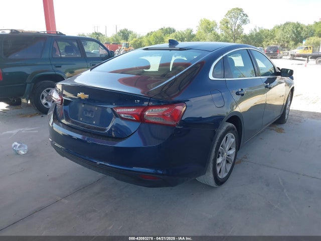 1G1ZD5ST0LF102540 Chevrolet Malibu Fwd Lt