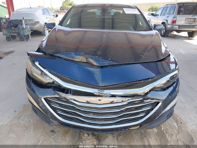 1G1ZD5ST0LF102540 Chevrolet Malibu Fwd Lt