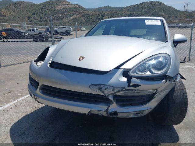 2013 PORSCHE CAYENNE WP1AB2A28DLA85859 Photo 5
