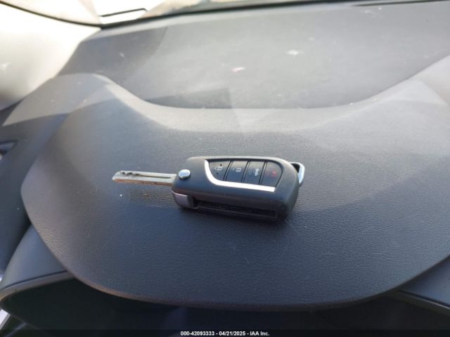 JTDEPRAE0LJ052873 Toyota COROLLA LE